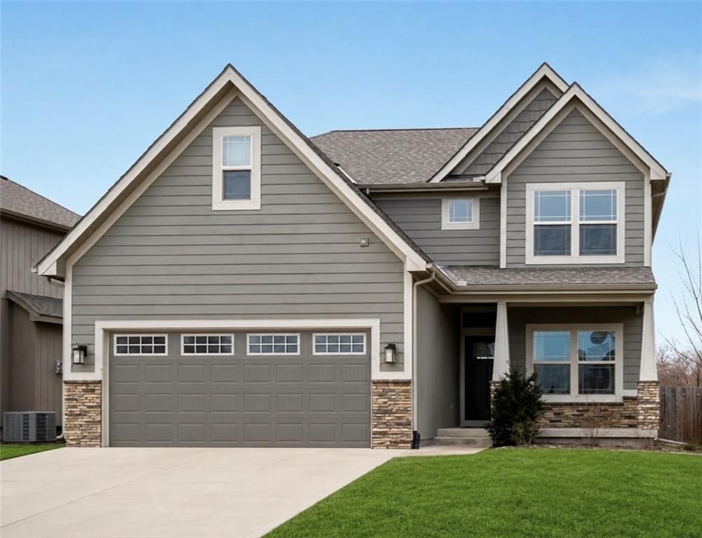 1117 Tamarisk Drive, Leavenworth, KS 66048