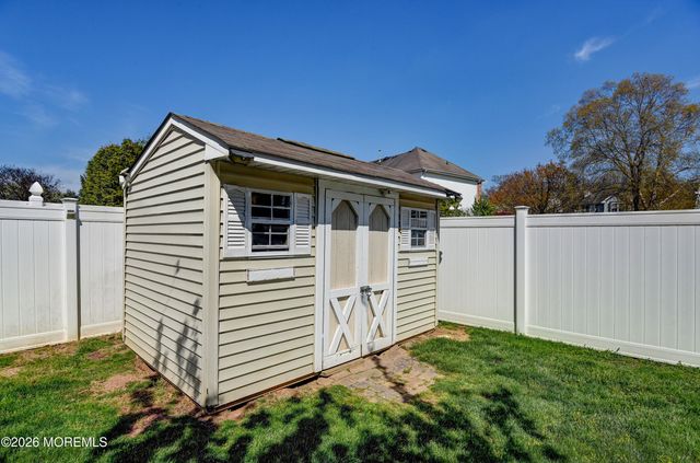 25 Monticello Way, South River, NJ 08882