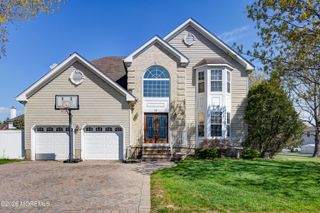 25 Monticello Way, South River, NJ 08882