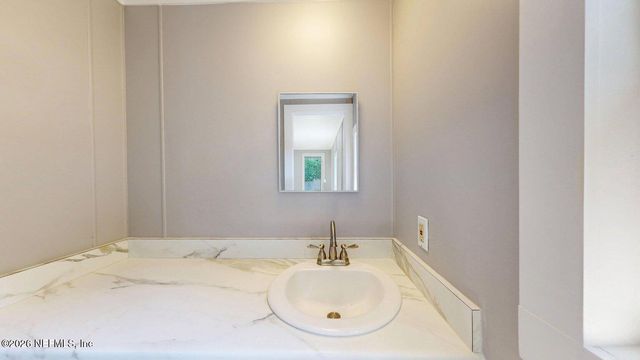 5926 LONGCHAMP Drive, Jacksonville, FL 32244