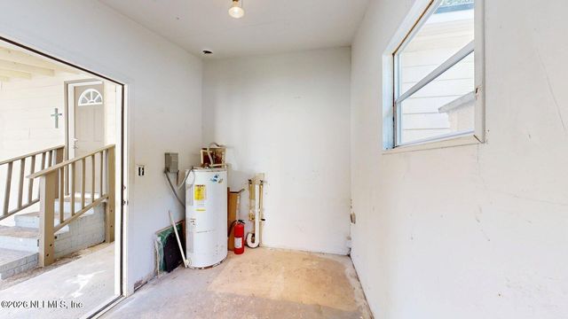 5926 LONGCHAMP Drive, Jacksonville, FL 32244