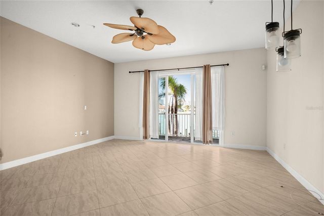 140 BRIGHTWATER DRIVE 2, Clearwater Beach, FL 33767