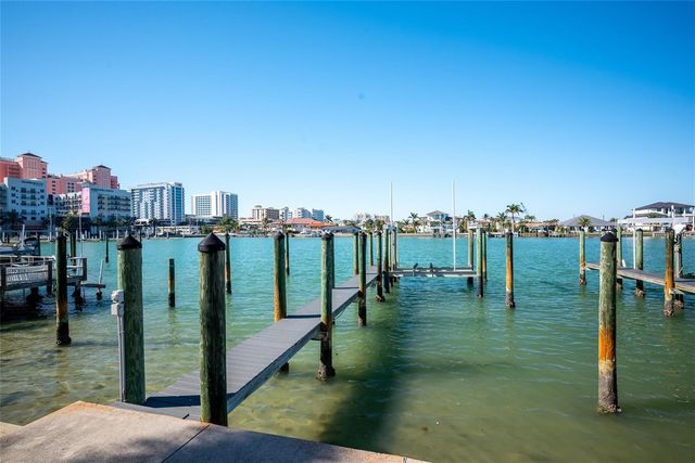 140 BRIGHTWATER DRIVE 2, Clearwater Beach, FL 33767