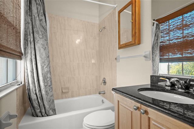 140 BRIGHTWATER DRIVE 2, Clearwater Beach, FL 33767