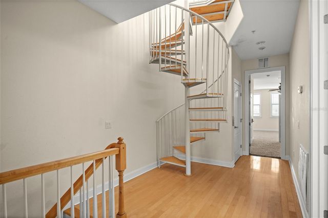 140 BRIGHTWATER DRIVE 2, Clearwater Beach, FL 33767