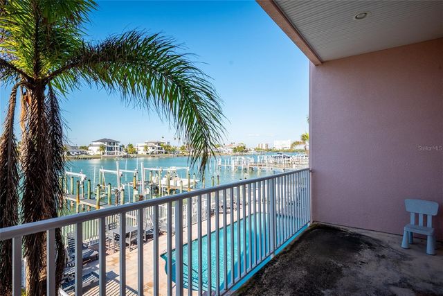 140 BRIGHTWATER DRIVE 2, Clearwater Beach, FL 33767