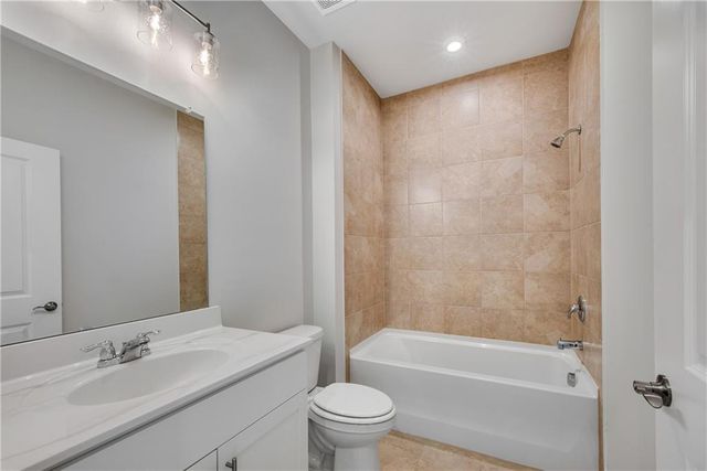 1769 Rowland Pass, Buford, GA 30518