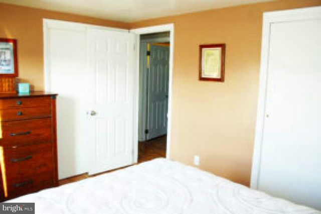 828 WEAVERTOWN RD, Lebanon, PA 17046