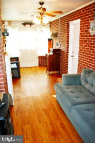 828 WEAVERTOWN RD, Lebanon, PA 17046