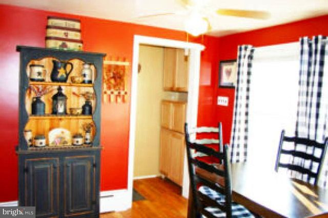 828 WEAVERTOWN RD, Lebanon, PA 17046