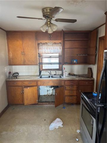 6801 Hunter Street, Raytown, MO 64133