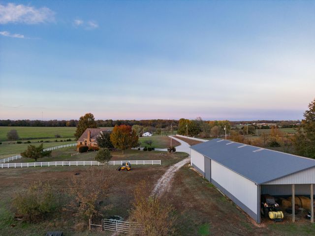 14500 E 1450 Road, Stockton, MO 65785