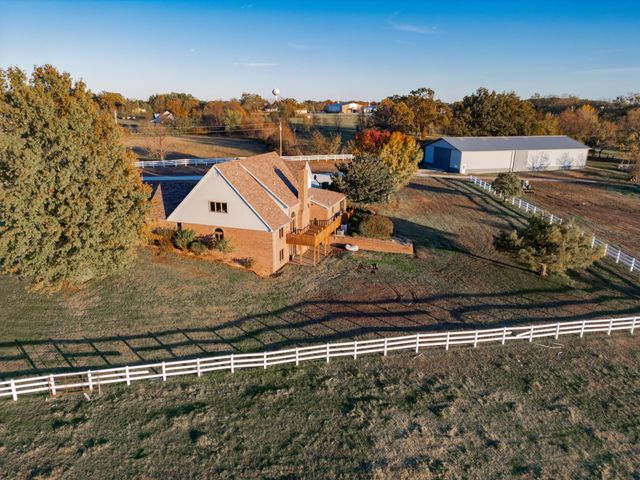 14500 E 1450 Road, Stockton, MO 65785