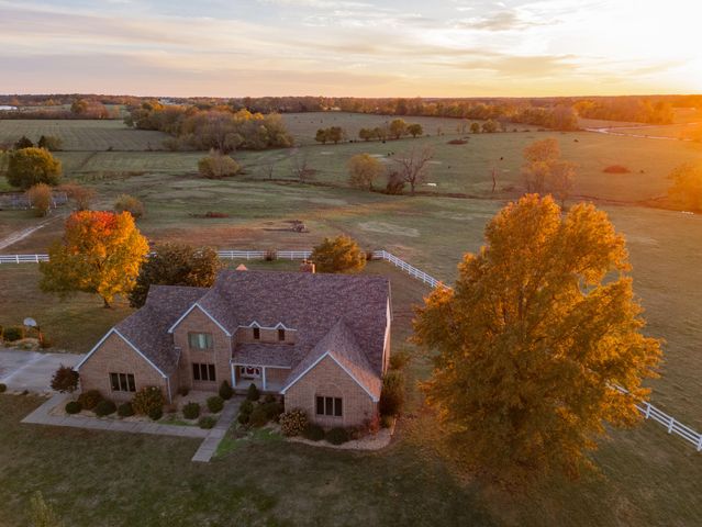 14500 E 1450 Road, Stockton, MO 65785