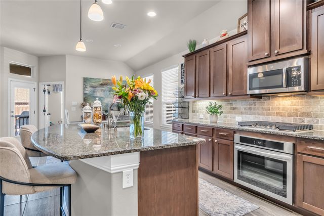 1101 Hodge Street, Mckinney, TX 75071