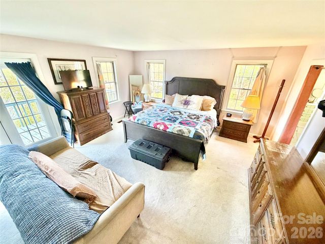 340 Crappie Hollow Lane, Taylorsville, NC 28681