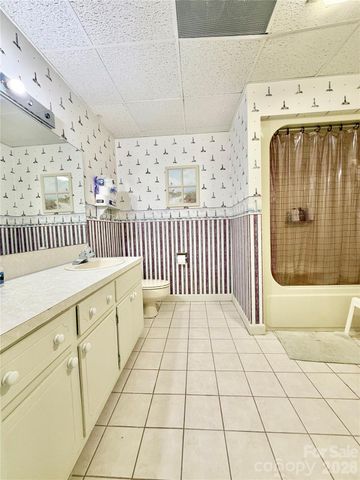 340 Crappie Hollow Lane, Taylorsville, NC 28681