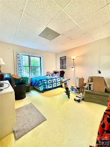 340 Crappie Hollow Lane, Taylorsville, NC 28681