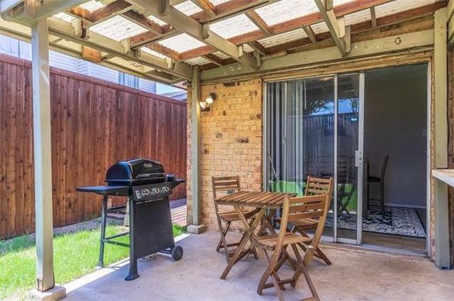 2104 Via Balboa, Carrollton, TX 75006