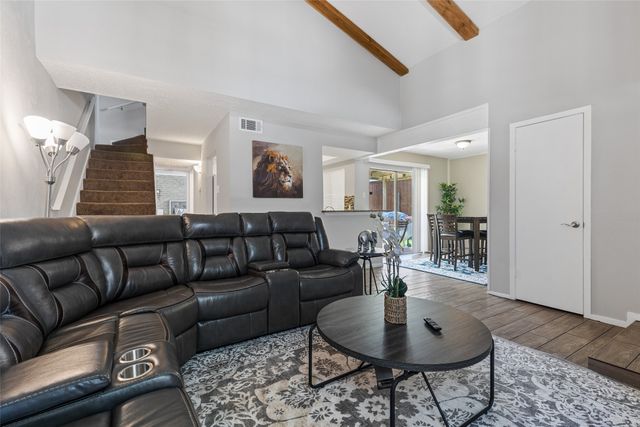 2104 Via Balboa, Carrollton, TX 75006