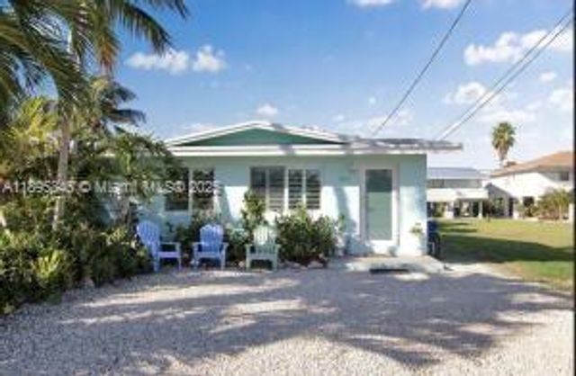 251 2nd St, Key Colony, FL 33051