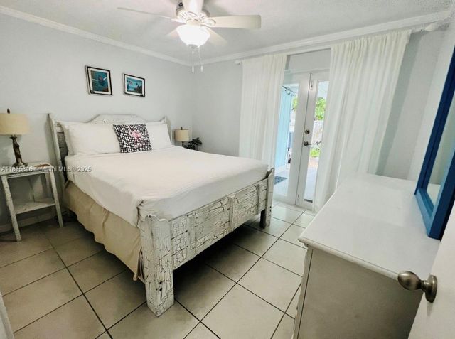 251 2nd St, Key Colony, FL 33051