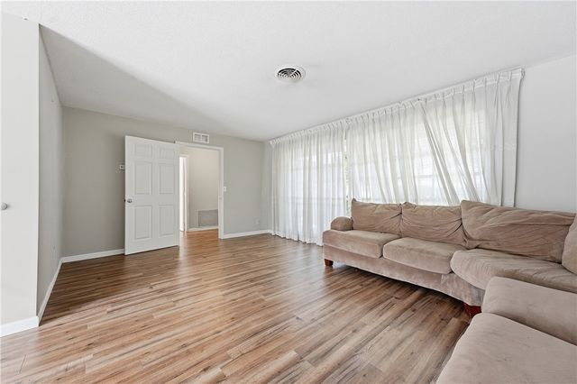 2115 15th Place, Vero Beach, FL 32960