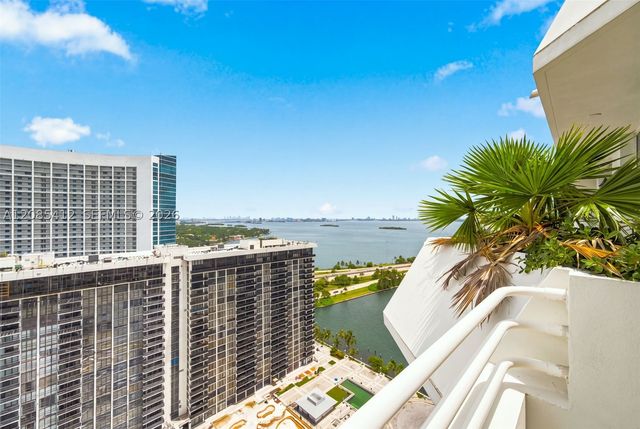 555 NE 34th St PH4, Miami, FL 33137
