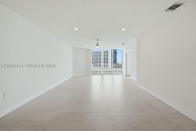 555 NE 34th St PH4, Miami, FL 33137