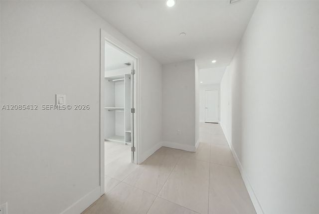 555 NE 34th St PH4, Miami, FL 33137
