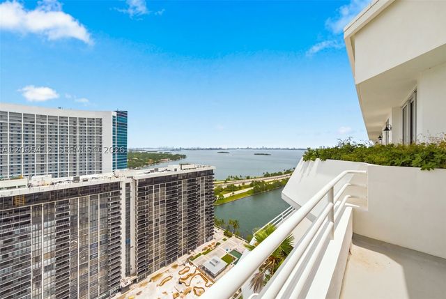 555 NE 34th St PH4, Miami, FL 33137