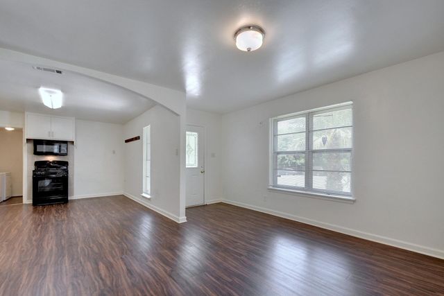 129 Coleman ST, Austin, TX 78704