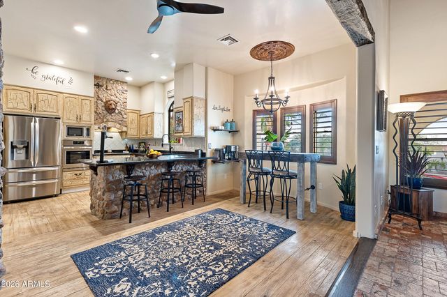 2934 N GERONIMO Road, Apache Junction, AZ 85119