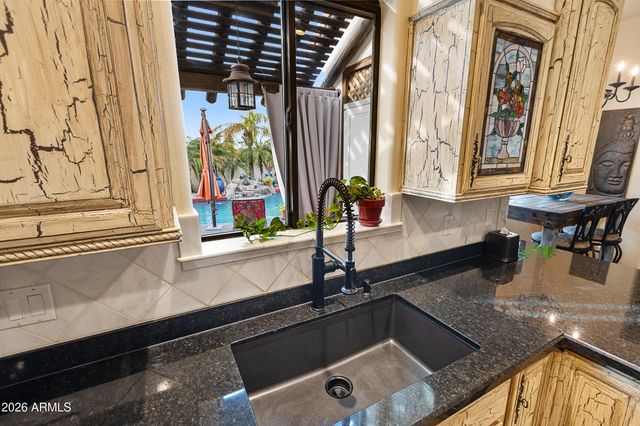 2934 N GERONIMO Road, Apache Junction, AZ 85119