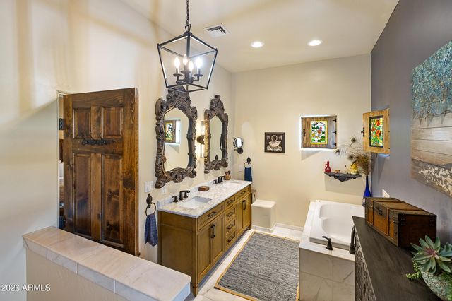 2934 N GERONIMO Road, Apache Junction, AZ 85119