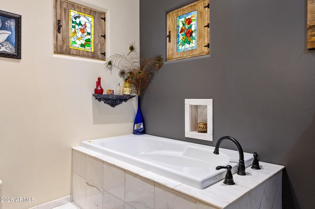 2934 N GERONIMO Road, Apache Junction, AZ 85119