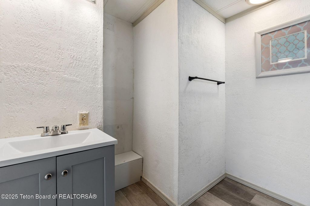 541 N WASHINGTON Street C7, Afton, WY 83110 photo 18