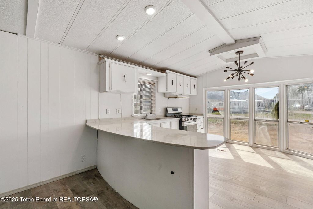 541 N WASHINGTON Street C7, Afton, WY 83110 photo 6