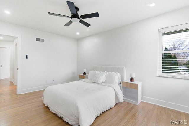 700 Jamaica Court, Warson Woods, MO 63122