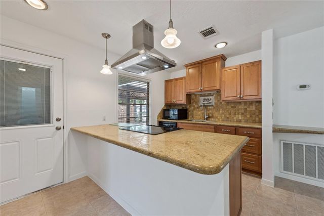 1510 Afton Street, Houston, TX 77055