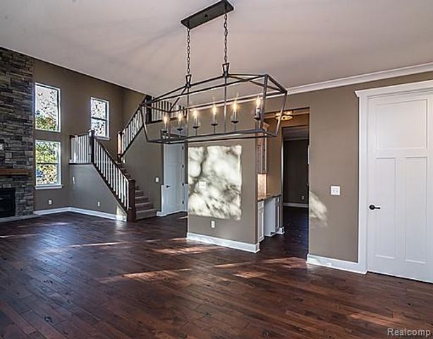 10539 Stoney Point Drive, South Lyon, MI 48178