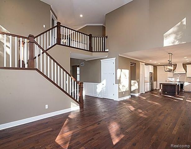 10539 Stoney Point Drive, South Lyon, MI 48178