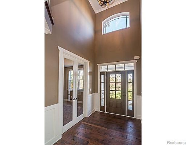 10539 Stoney Point Drive, South Lyon, MI 48178