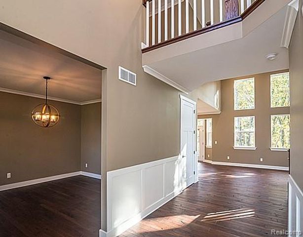 10539 Stoney Point Drive, South Lyon, MI 48178