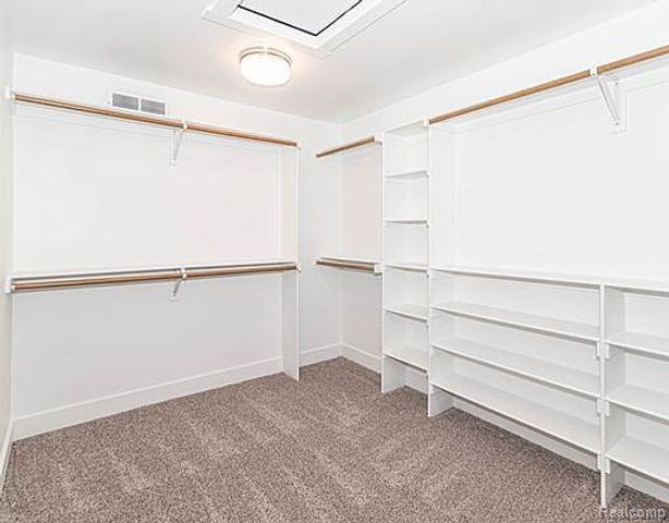 10539 Stoney Point Drive, South Lyon, MI 48178