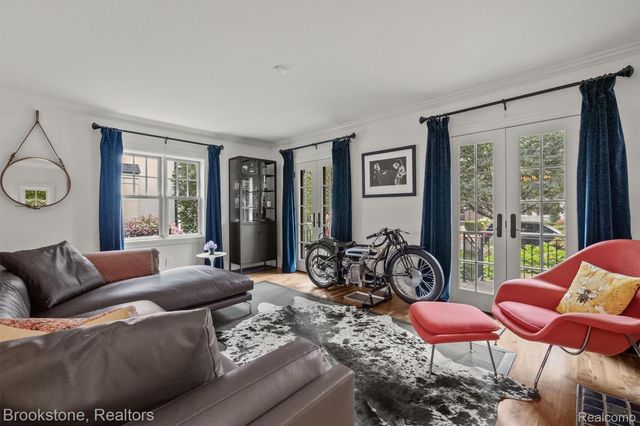 859 Watkins Street, Birmingham, MI 48009