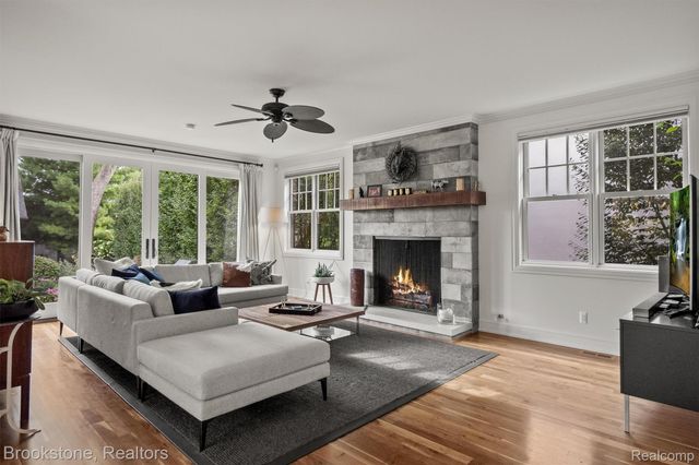 859 Watkins Street, Birmingham, MI 48009