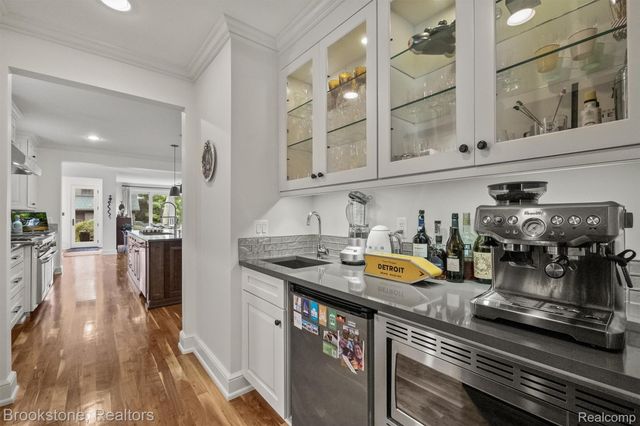 859 Watkins Street, Birmingham, MI 48009