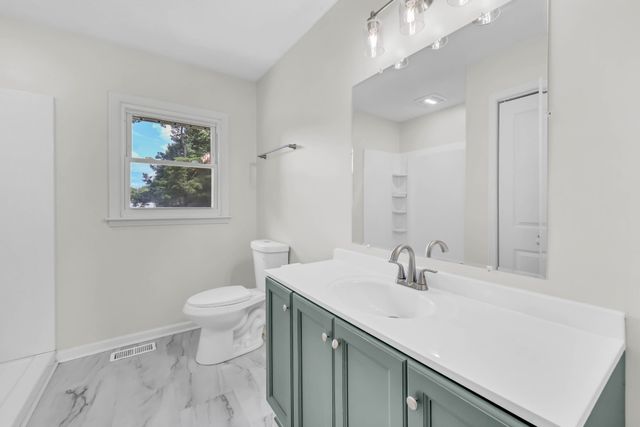 809 Margret Dr, Clarksville, TN 37042
