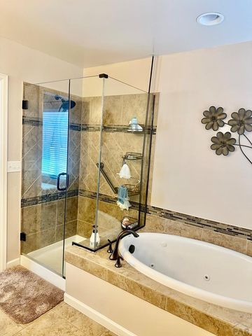 2321 Meadowlark Ln, Pueblo, CO 81008